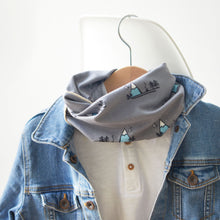 Cargar imagen en el visor de la galería, Midnight Mountains Gray