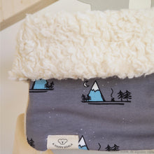 Cargar imagen en el visor de la galería, Warmy Mountains gray